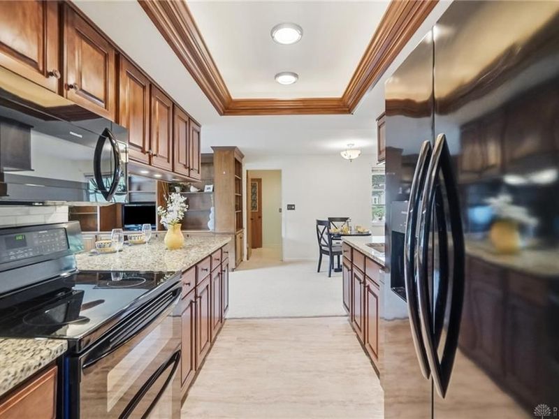 2325 E Rahn Road, Kettering, OH 45440 Photo 14