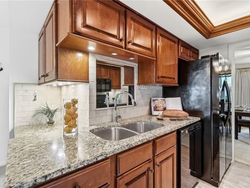 2325 E Rahn Road, Kettering, OH 45440 Photo 18
