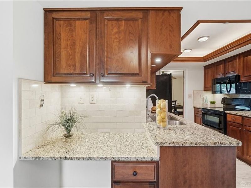 2325 E Rahn Road, Kettering, OH 45440 Photo 20