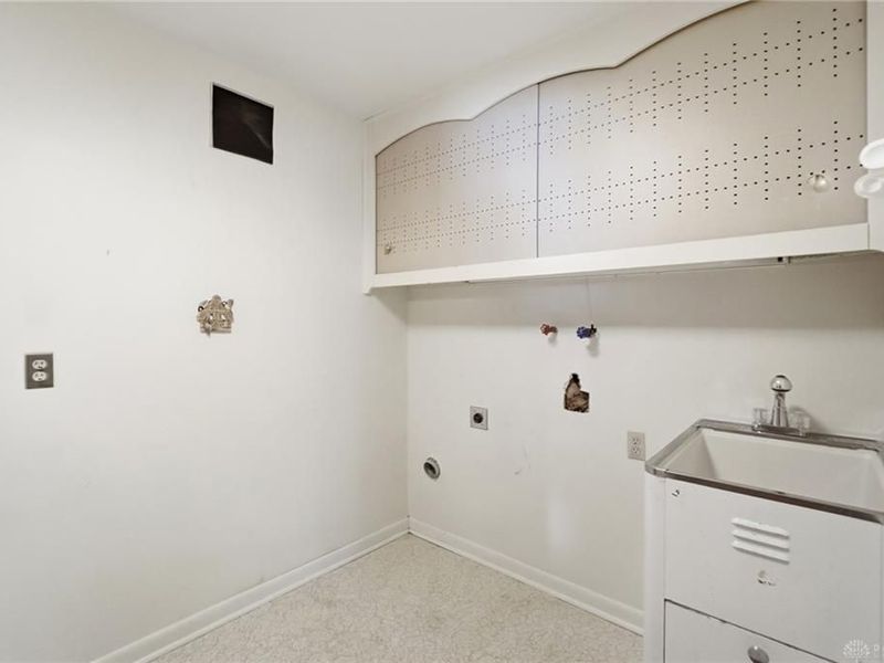 2325 E Rahn Road, Kettering, OH 45440 Photo 41