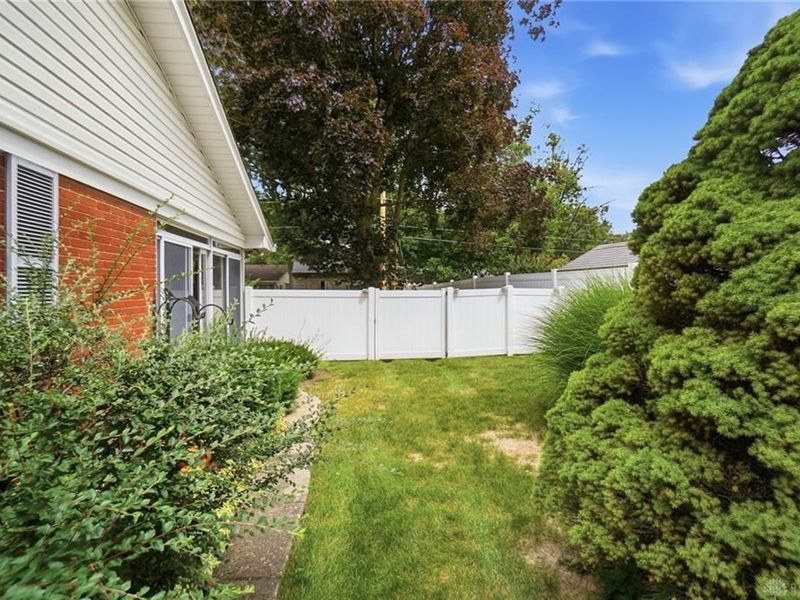 2325 E Rahn Road, Kettering, OH 45440 Photo 51