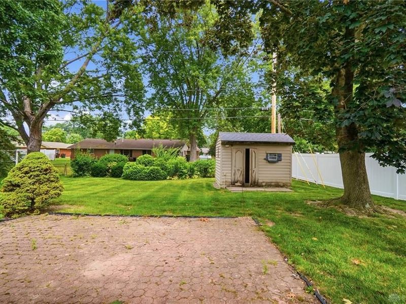 2325 E Rahn Road, Kettering, OH 45440 Photo 52