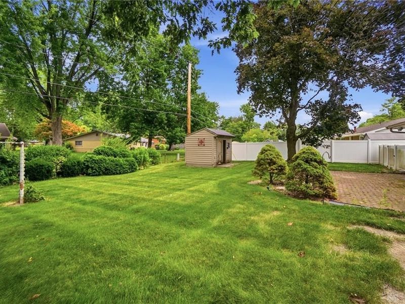 2325 E Rahn Road, Kettering, OH 45440 Photo 55