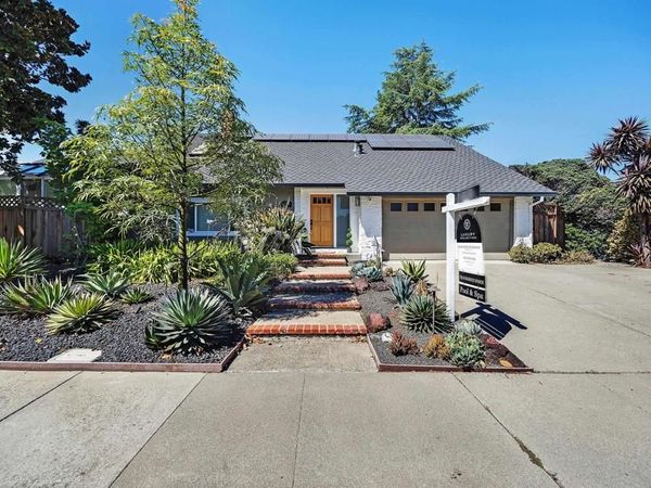 1759 Crescent Dr, Walnut Creek, CA 94598
