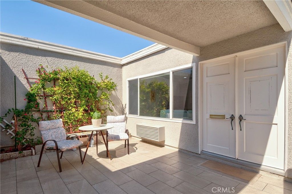 687 Avenida Sevilla, Unit B, Laguna Woods, CA 92637 Main Photo