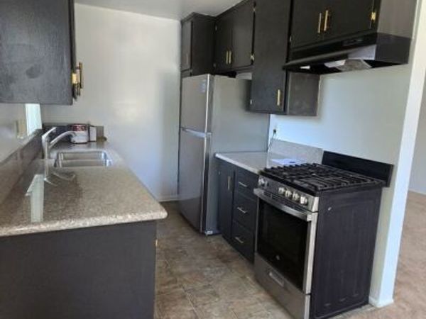 2219 S Crenshaw Boulevard, Unit 5, Los Angeles, CA 90016