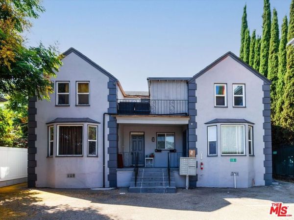 11472 VENTURA, Unit B, Studio City, CA 91604