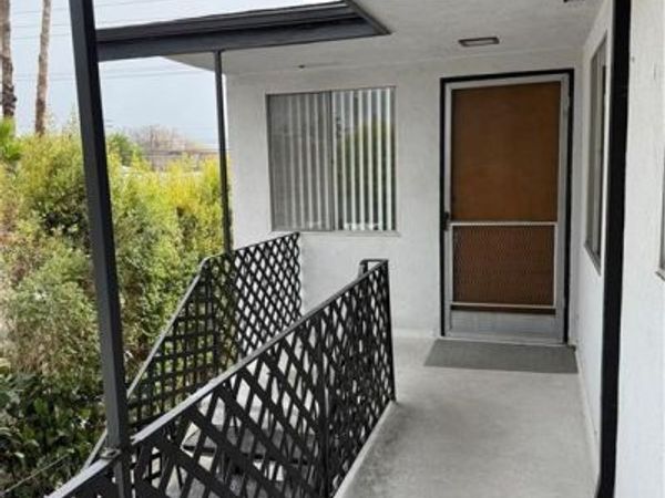 425 Allen Avenue, Unit D, Glendale, CA 91201