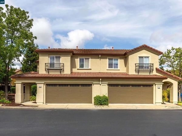 435 Regal Lily Ln, San Ramon, CA 94582
