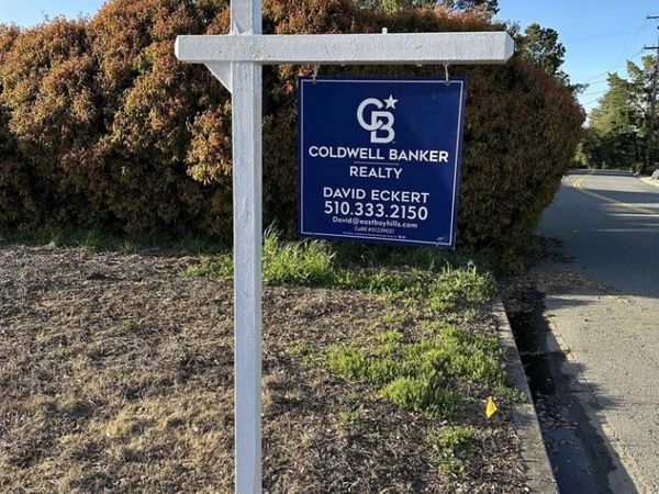 82 Zander Dr, Orinda, CA 94563
