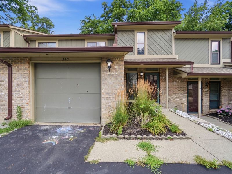 573 Winona Drive, Fairborn, OH 45324 Photo 1