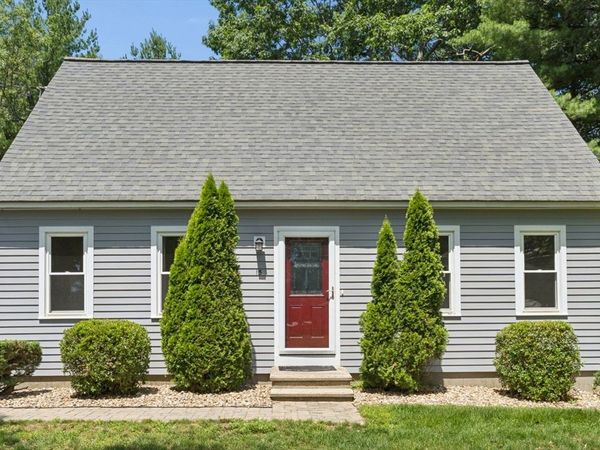 15 Pine Grove Rd, Westford, MA 01886