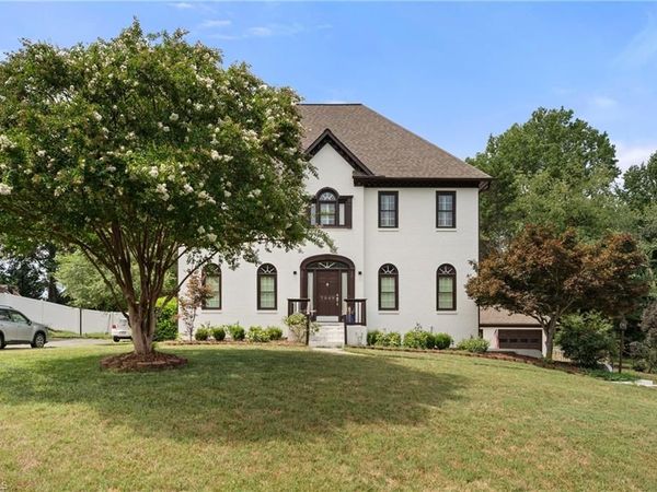 7049 Orchard Path Drive , Clemmons, NC 27012