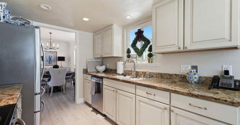 8625 Jade Crest Ct, Elk Grove, CA 95624 Photo