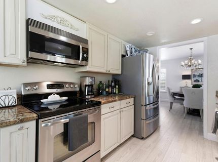 8625 Jade Crest Ct, Elk Grove, CA 95624 Photo