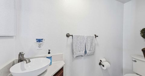 8625 Jade Crest Ct, Elk Grove, CA 95624 Photo