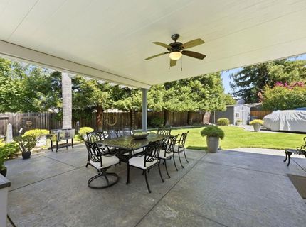 8625 Jade Crest Ct, Elk Grove, CA 95624 Photo