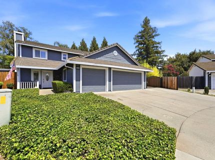 8625 Jade Crest Ct, Elk Grove, CA 95624 Photo