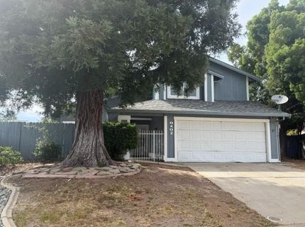 8107 Darien Cir, Sacramento, CA 95828 Photo