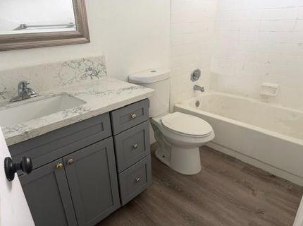 8107 Darien Cir, Sacramento, CA 95828 Photo