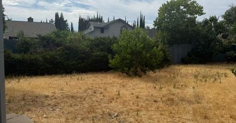 8107 Darien Cir, Sacramento, CA 95828 Photo