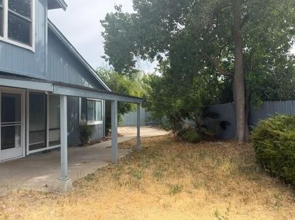 8107 Darien Cir, Sacramento, CA 95828 Photo