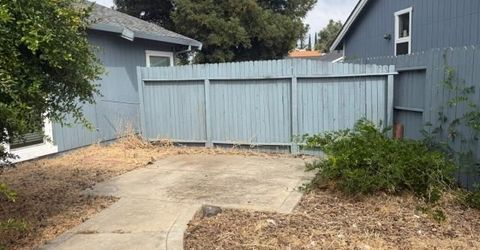8107 Darien Cir, Sacramento, CA 95828 Photo