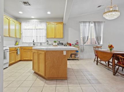 8978 Silver Bay Way, Sacramento, CA 95829 Photo