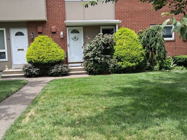 133 Centerbrook, Hamden, CT 06518