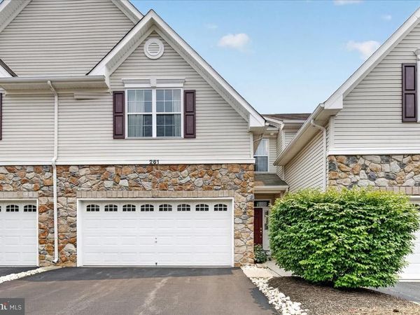 261 CONCORD PLACE, PENNINGTON, NJ 08534