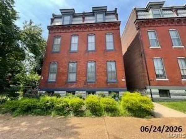 1226 Victor Street, St Louis, MO 63104