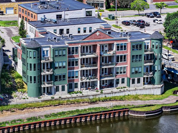 80 Washington Street, Unit 7, Manistee, MI 49660