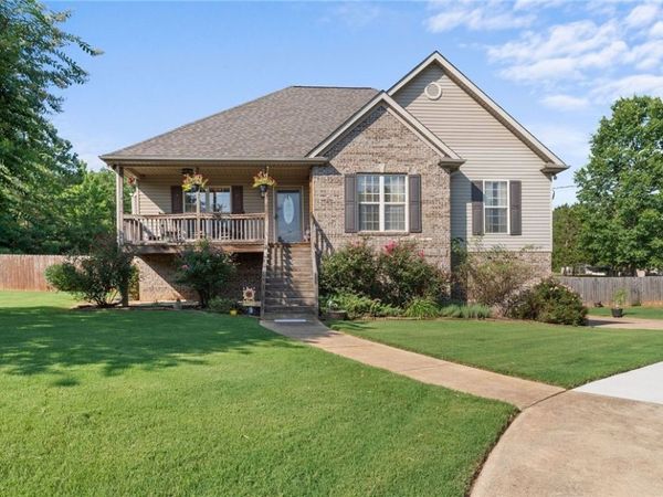 148 Shirley Road, Woodstock, AL 35188