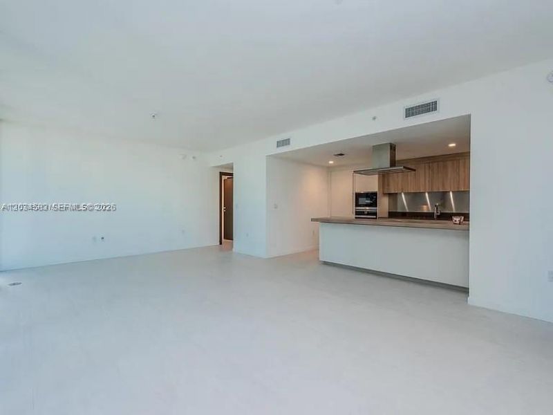 1000 Brickell Plz , Unit 3509, Miami, FL 33131 Photo