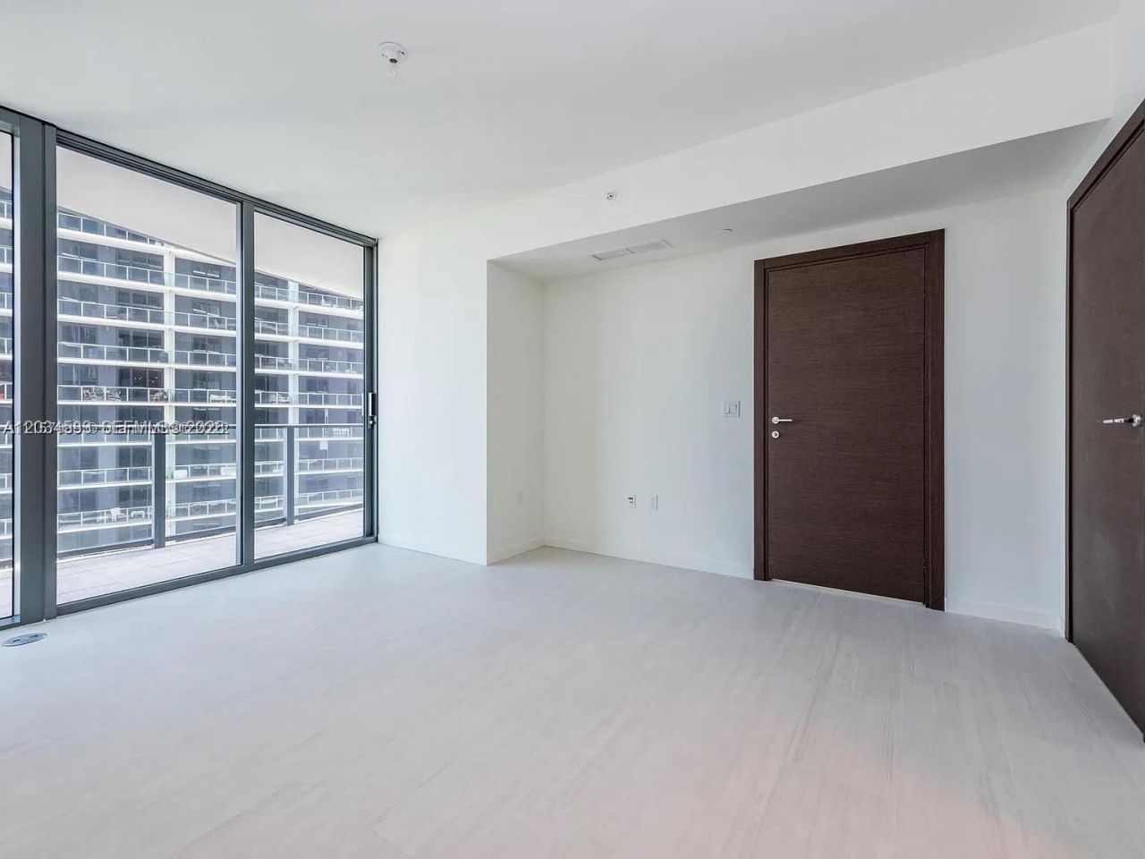 1000 Brickell Plz , Unit 3509, Miami, FL 33131 Photo