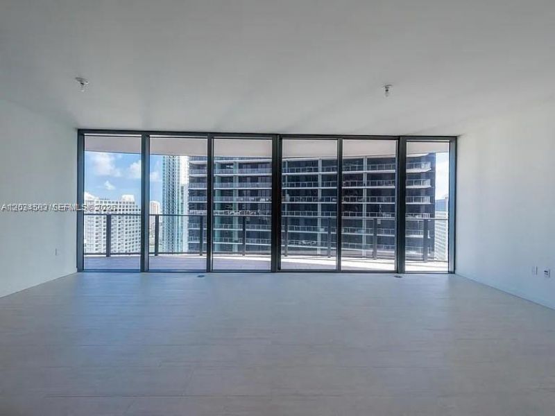 1000 Brickell Plz , Unit 3509, Miami, FL 33131 Photo
