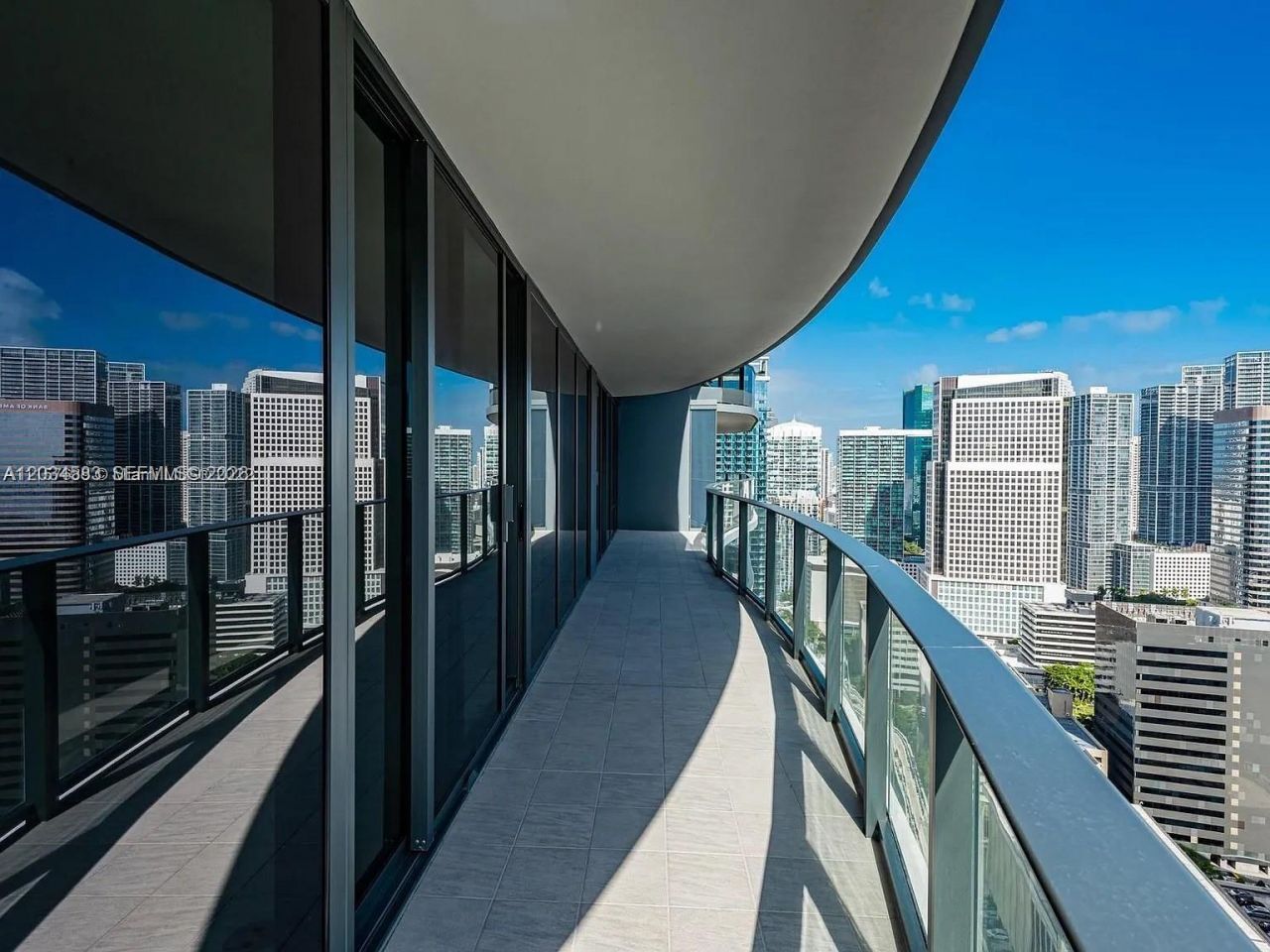 1000 Brickell Plz , Unit 3509, Miami, FL 33131 Photo