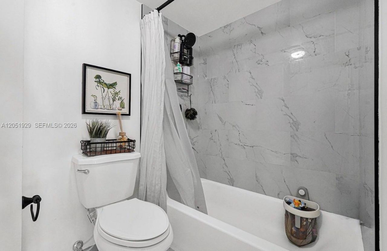 8680 SW 212th St , Unit 105, Cutler Bay, FL 33189 Photo