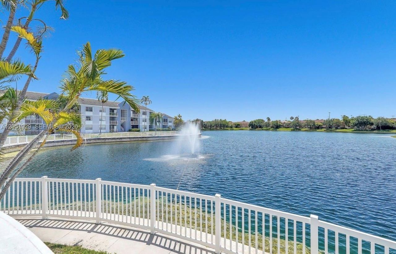 8680 SW 212th St , Unit 105, Cutler Bay, FL 33189 Photo