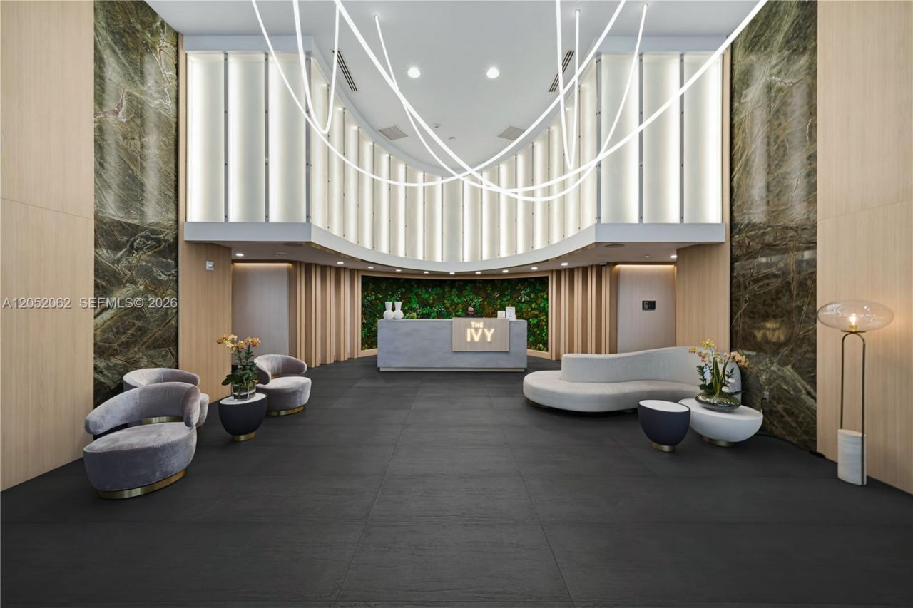 90 SW 3rd St , Unit 3511, Miami, FL 33130 Photo