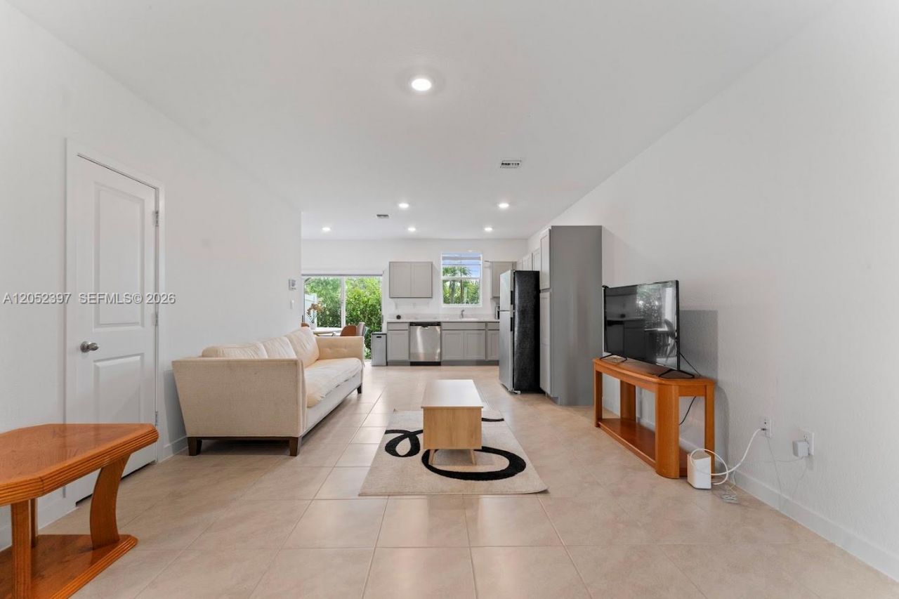 336 NW 8th Ct , Pompano Beach, FL 33060 Photo