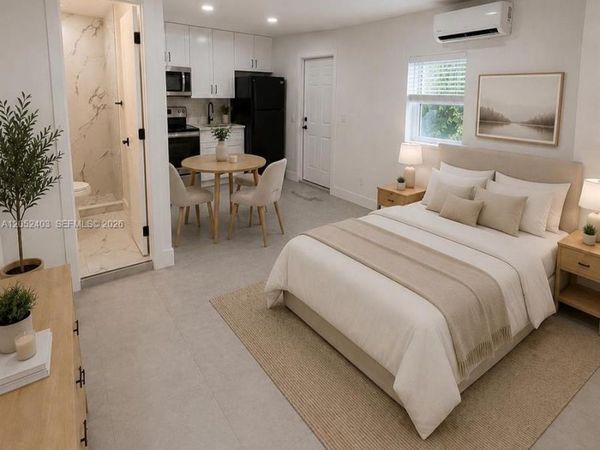 1933 Washington St , Unit 1935 B, Hollywood, FL 33020