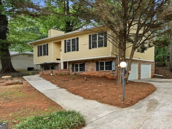 4268 Wellington Hills Lane, Snellville, GA 30039