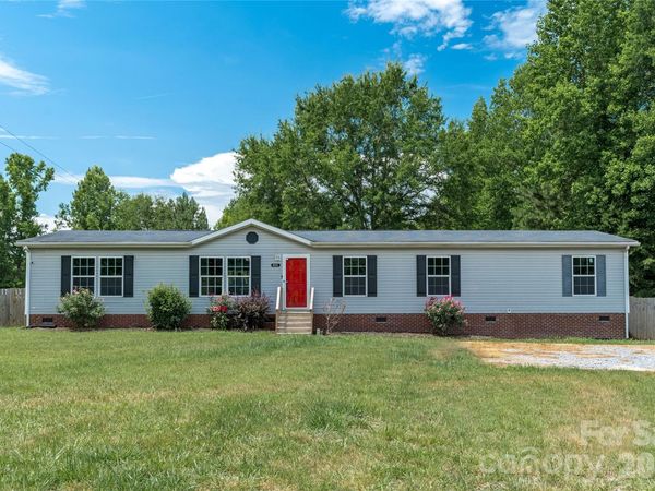 922 Lavender Road , Grover, NC 28073