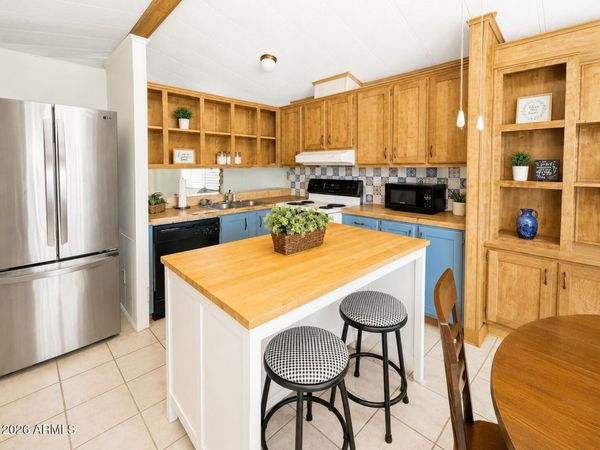 8103 E SOUTHERN Avenue, Unit 301, Mesa, AZ 85209