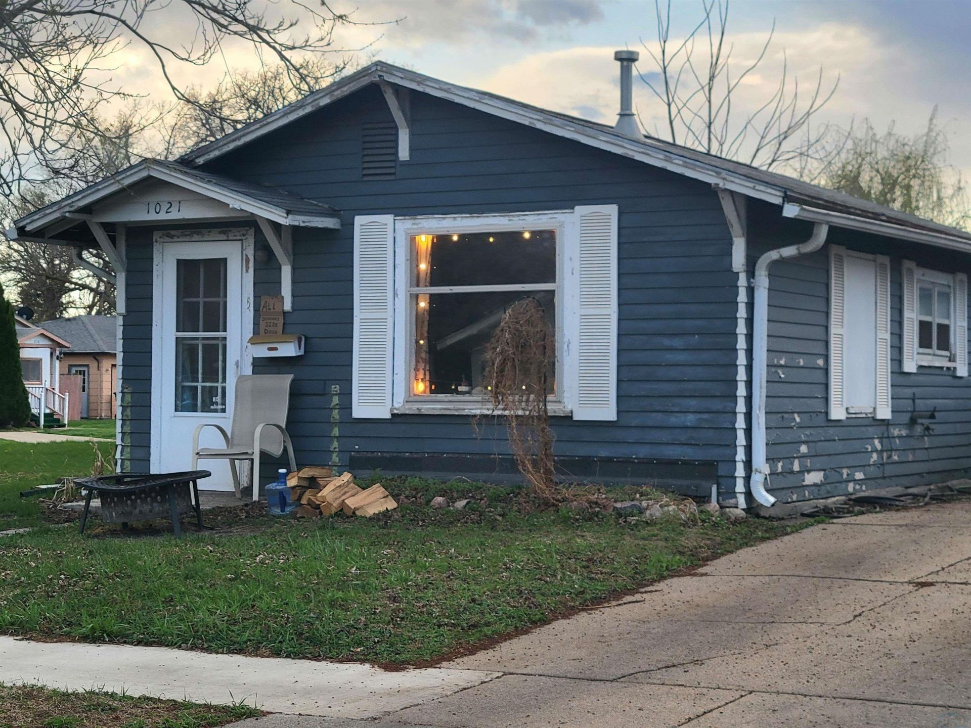 1021 B Street, South Sioux City, NE 68776 Main Photo