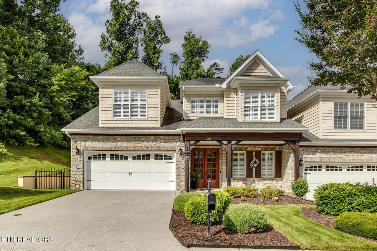10118 Autumn Valley Lane, Knoxville, TN 37922 Main Photo