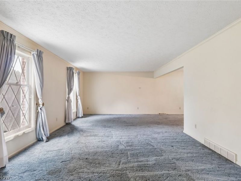 5611 Goodman Drive, North Royalton, OH 44133 Photo 13
