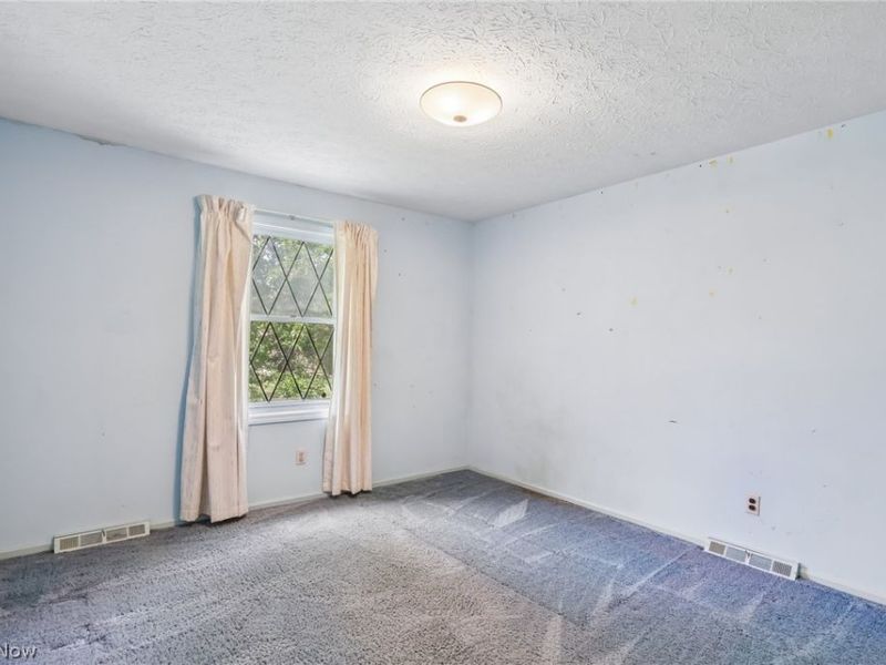 5611 Goodman Drive, North Royalton, OH 44133 Photo 32