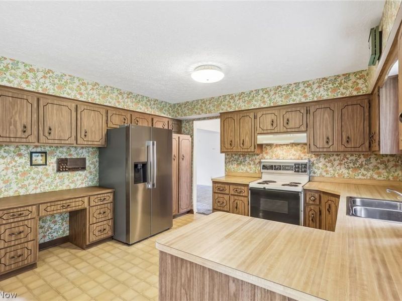 5611 Goodman Drive, North Royalton, OH 44133 Photo 9